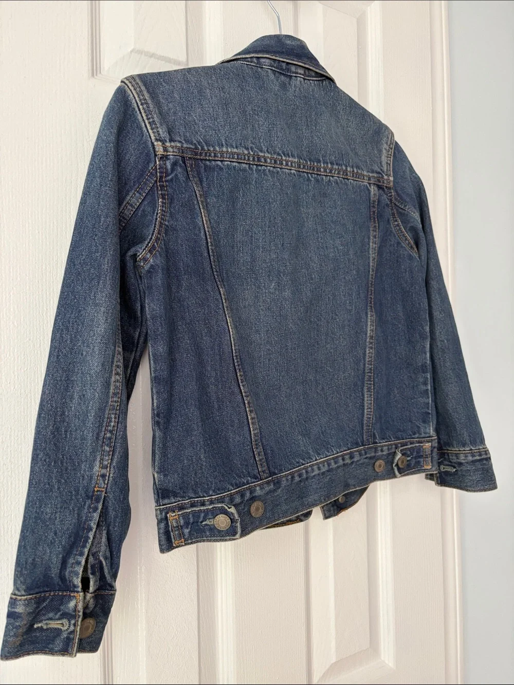 GAP Distressed Blue Denim Jacket Kids Medium